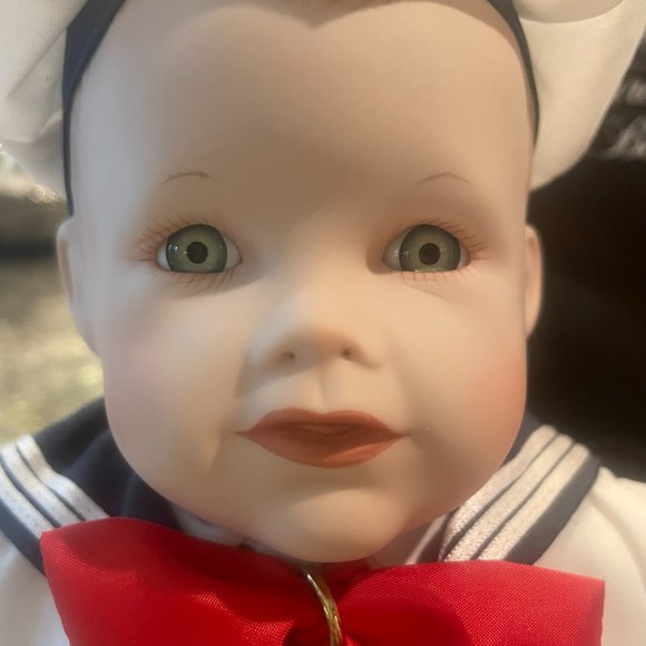 Vintage Porcelain Doll - Matthew - Yolanda's Picture Perfect Babies - Picture 5 of 7